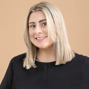 Meet your Posher, Fay
